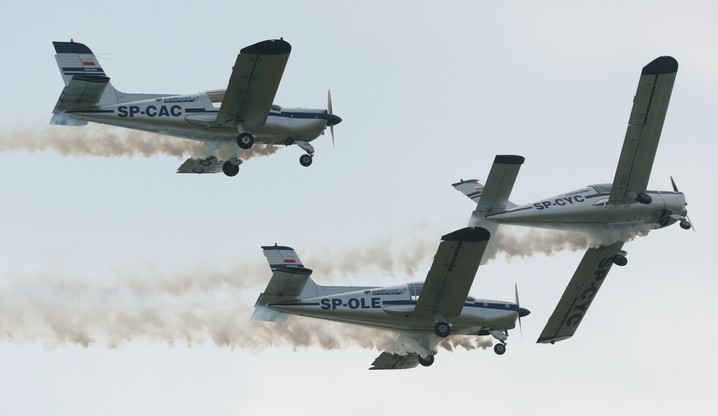 Air Show w Radomiu. 76 samolotów i śmigłowców na podniebnych pokazach