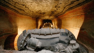 Ratownikom udało się dotrzeć do rejonu katastrofy w kopalni na Uralu