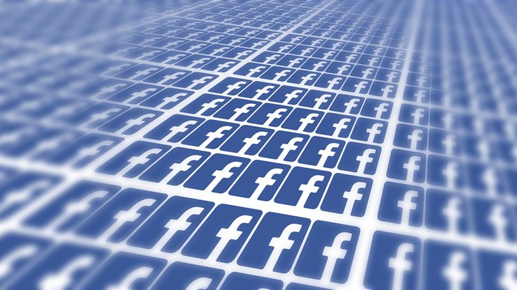 Facebook usunął tysiące kont. To sposób na walkę z fake newsami