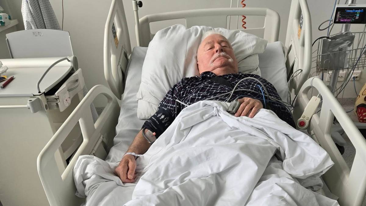 Lech Wałęsa miał nowotwór. "Coś tam pocięli, poszerzyli"