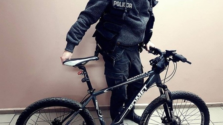 Policjant dogonił rowerem pijanego kierowcę BMW