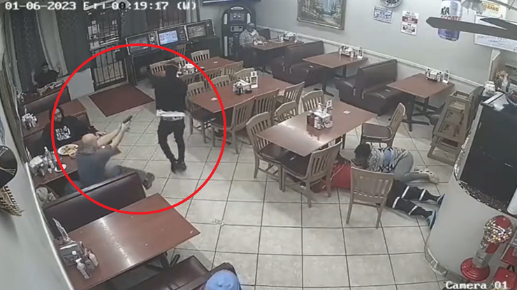 USA: Chciał obrabować restaurację i zginął w czasie napadu. Nie tylko on miał broń