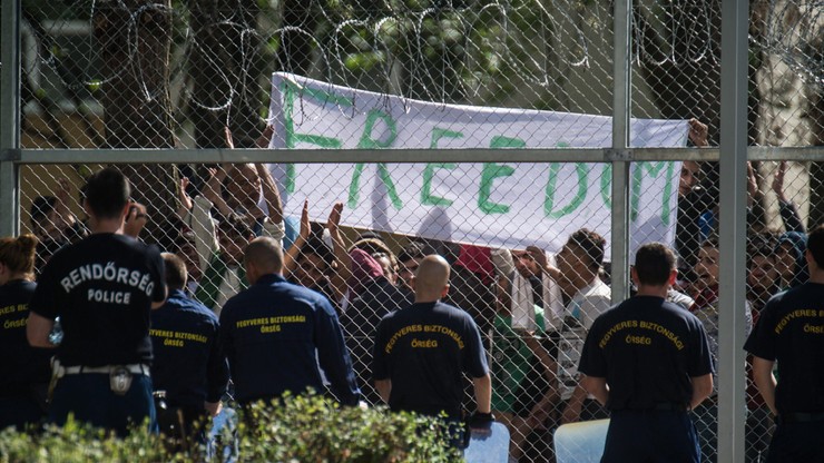 Węgry: nielegalni imigranci żądają lepszego traktowania. Przekazali władzom petycję