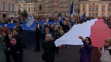 "Europo. Nie odpuszczaj!". Manifestacja przed Sądem Najwyższym