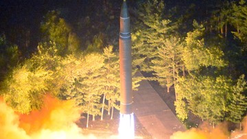 Korea Płd. zapowiada wzmocnienie obrony po próbie balistycznej Północy