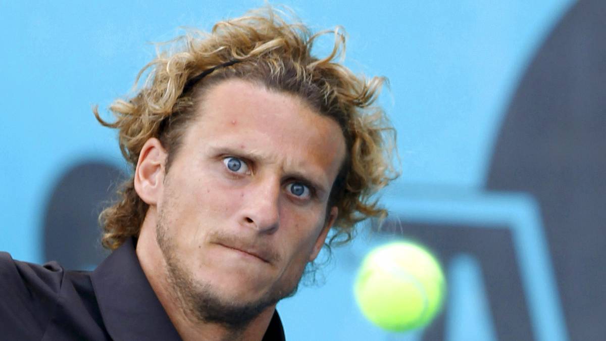 Diego Forlan gra w turnieju tenisowym! Relacja na żywo