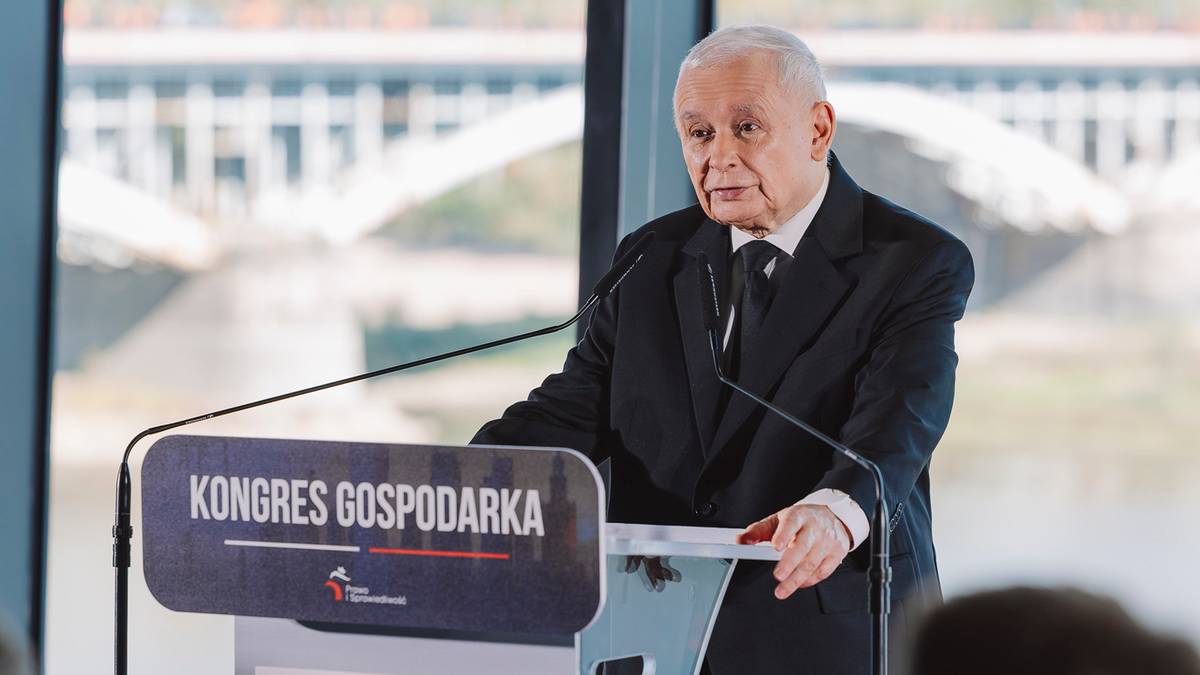 Kaczyński przeciwko cięciom świadczeń. "Gospodarka zacznie się kręcić do tyłu"