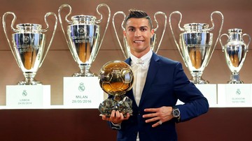 Złota Piłka: Ronaldo z czwartym trofeum! Lewandowski wypadł z dziesiątki