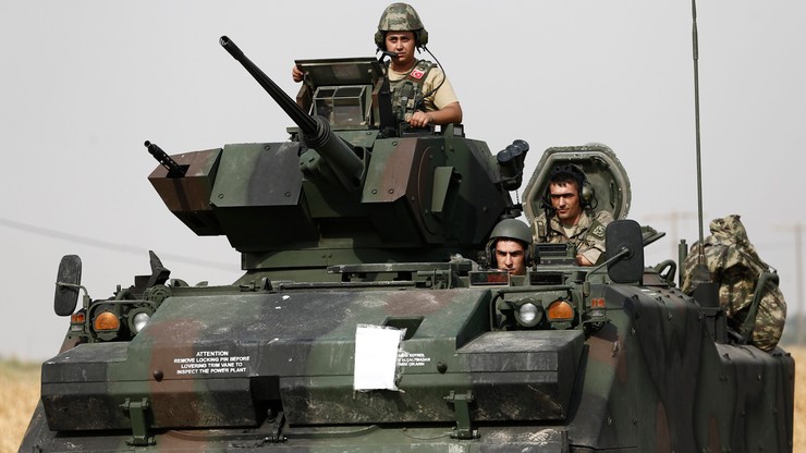 Tureckie wojsko w Syrii. AFP: wysłano kolejne czołgi