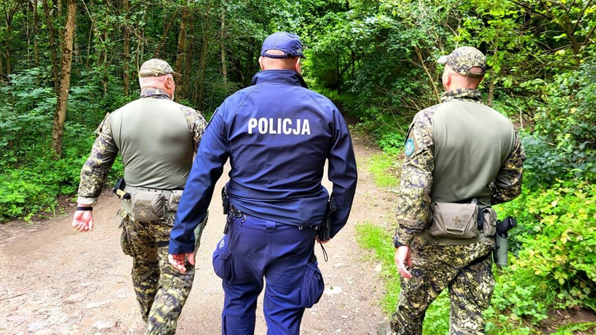 Patrole ruszyły do lasów. Fot. Policja.pl