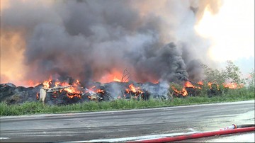 Pożar składowiska opon w Trzebini. Z ogniem walczyło 239 strażaków