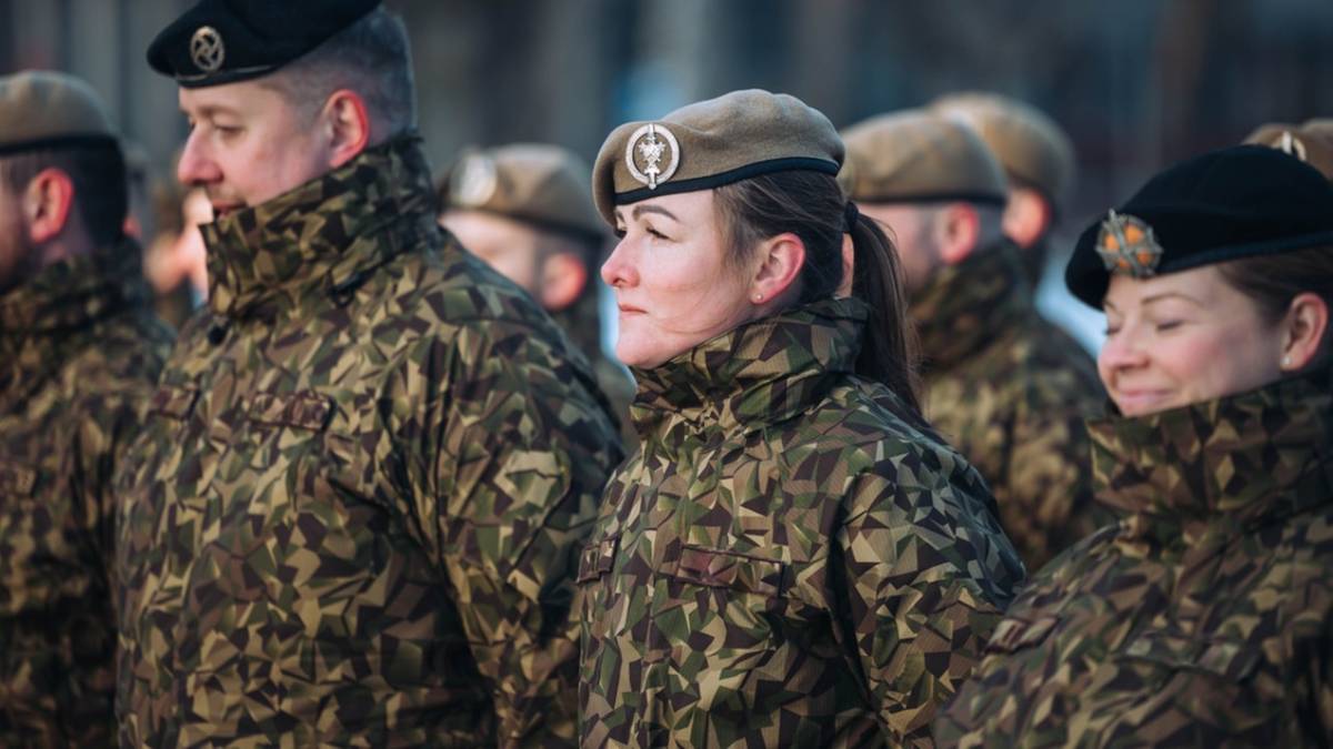 Kraj NATO powoła kobiety do wojska. "Należy odrobić pracę domową"