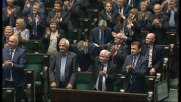 Sejm przegłosował obniżkę wieku emerytalnego