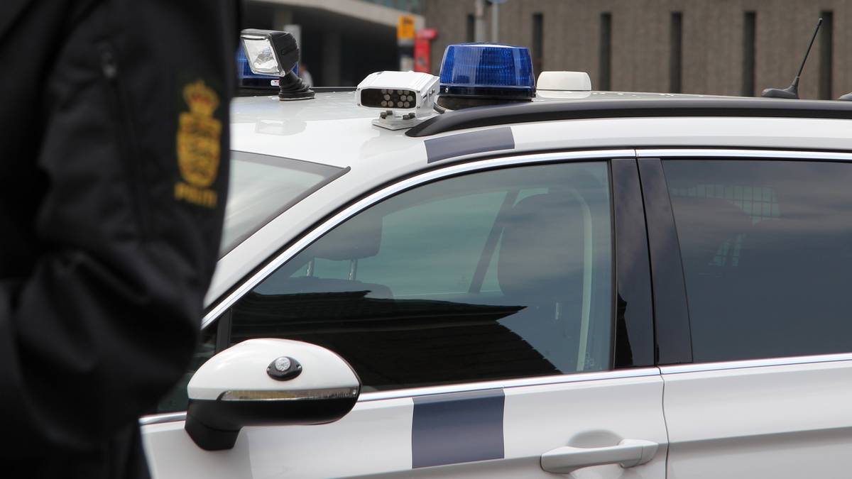 Dania: Rozpędzone auto wjechało w ogródek kawiarnię. Są ranni