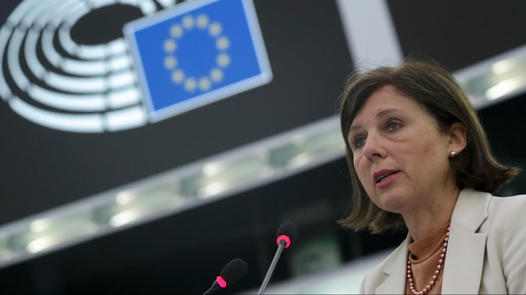 Viera Jourova: jeśli ustawa medialna zostanie przyjęta w Polsce, ocenimy jej zgodność z prawem UE