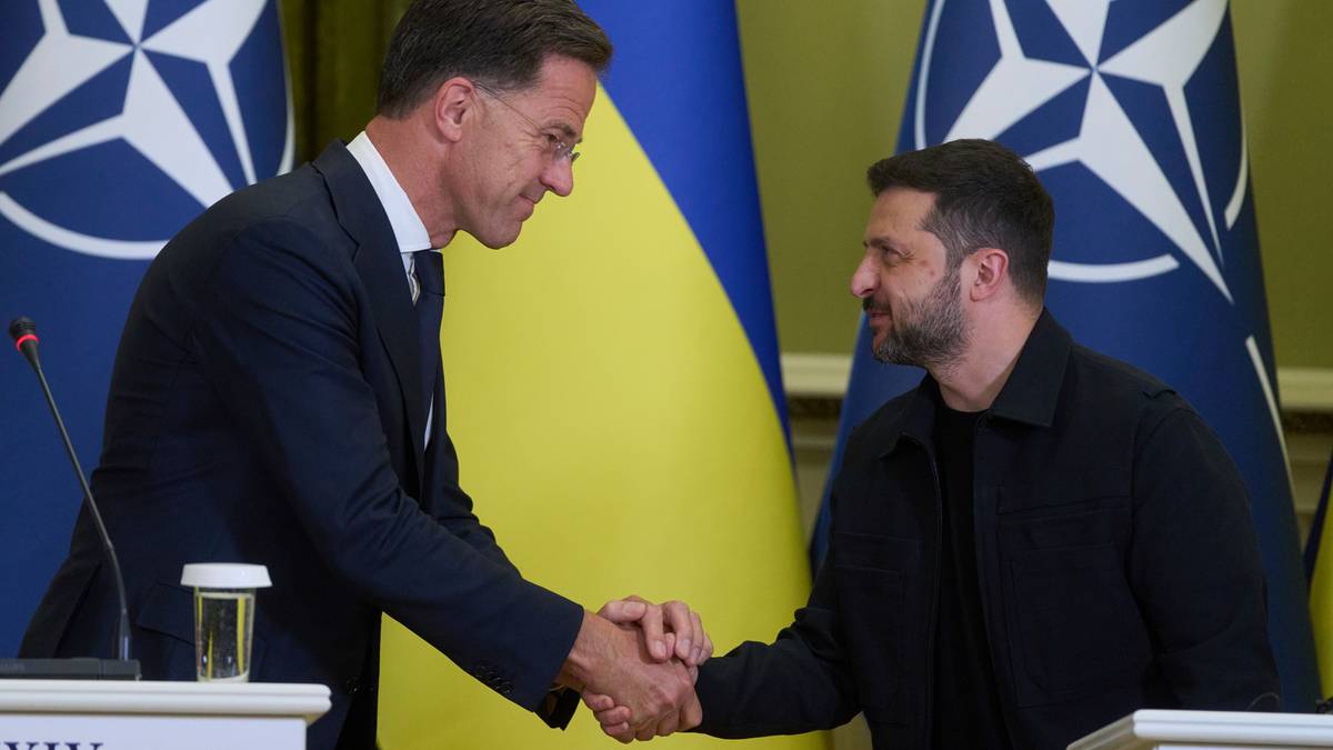 Ukraina w NATO? Ponad połowa Polaków zgodna. Nowy sondaż