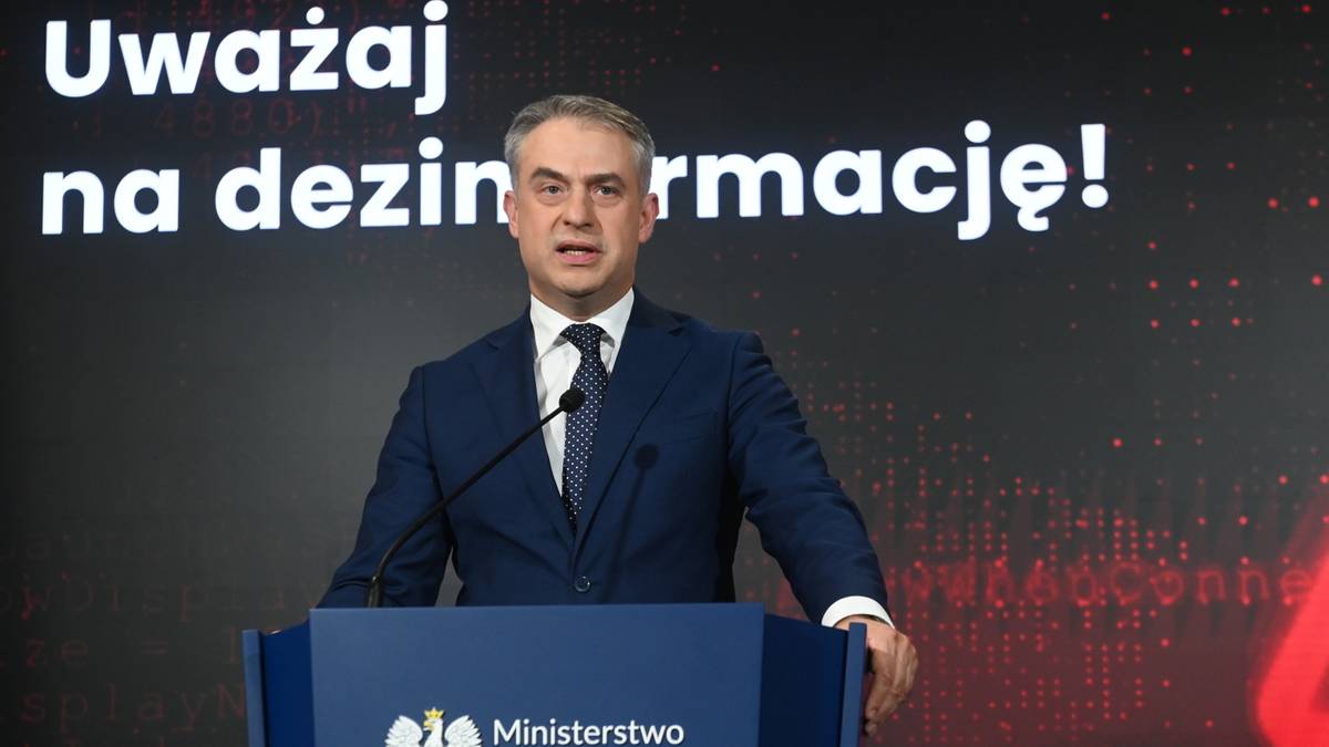 Aktywność rosyjskich służb. Wicepremier ostrzega przed dezinformacją