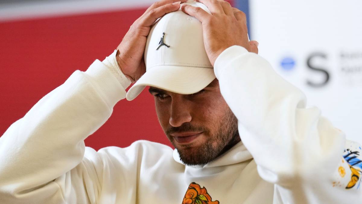 Rusedski wątpi, czy Alcaraz zdąży wyleczyć nadgarstek przed US Open