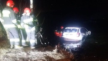 Zauważyli światła auta bijące spod wody. Uratowana 43-latka miała blisko 2,5 promila