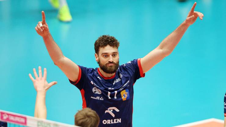 Atakujący: Kamil Rychlicki