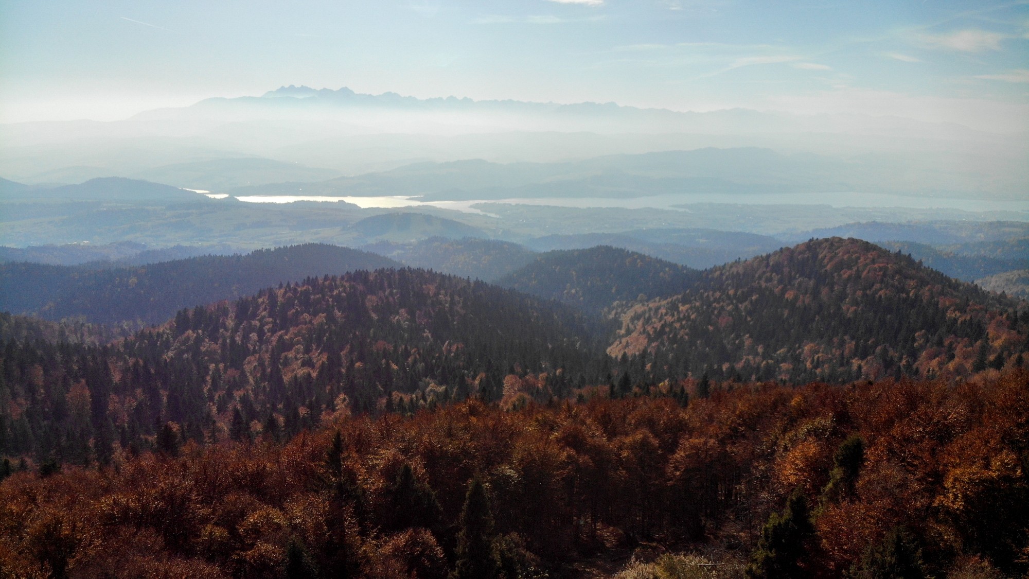 Jesień w górach z lotu ptaka - zdjęcie 26
