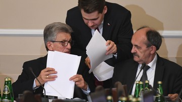 Sejmowa komisja sprawiedliwości za uchwaleniem projektu prezydenta o SN wraz z przyjętymi poprawkami PiS
