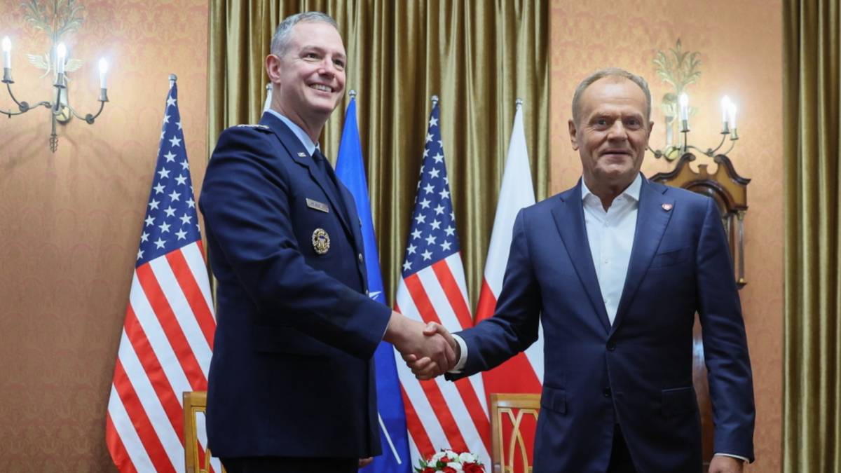 Tusk spotkał się z dowódcą NATO. "Rosja będzie gotowa do konfrontacji"