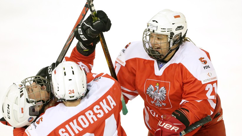 Hokejowe MŚ kobiet: Polska wygrała z Włochami po dogrywce