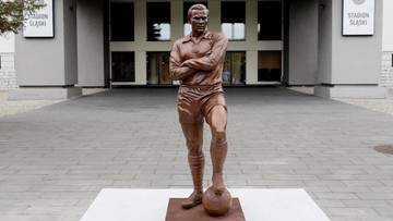 Pomnik Gerarda Cieślika odsłonięty przy Stadionie Śląskim