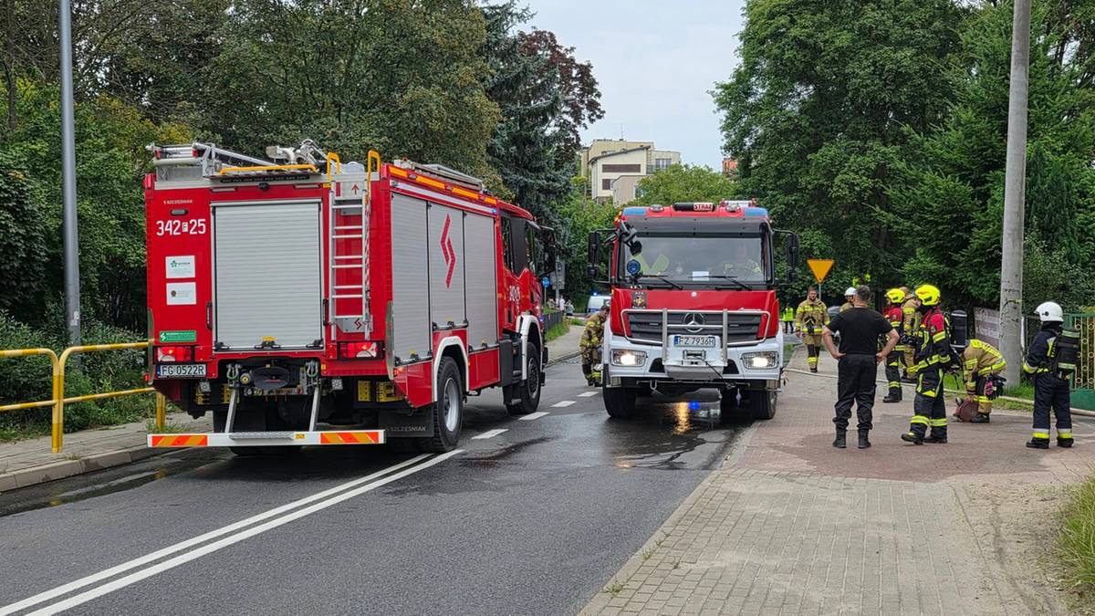 Pożar szkoły podstawowej w Zielonej Górze. Kłęby dymu nad miastem