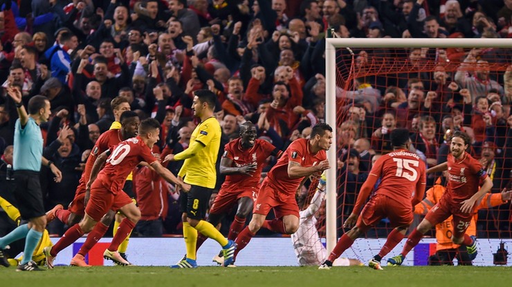 Liga Europy: Liverpool od 1:3 do 4:3! Awans Sevilli Krychowiaka!
