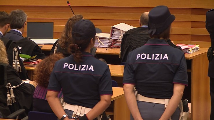 Atak na Polaków w Rimini. Włoski prezydent odznaczył policjantki, które schwytały sprawców
