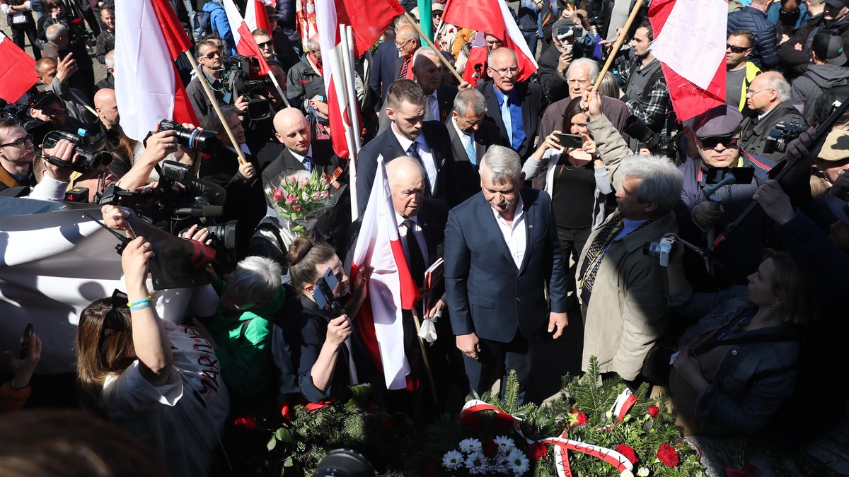 Ambasador Rosji Siergiej Andriejew nie złożył kwiatów na Cmentarzu Mauzoleum Żołnierzy Radzieckich
