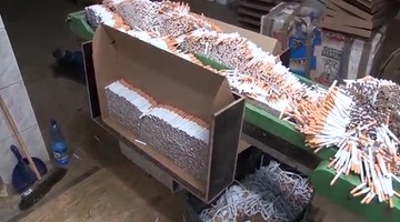 Grupa produkująca nielegalne papierosy rozbita. Straż Graniczna opublikowała nagranie z akcji