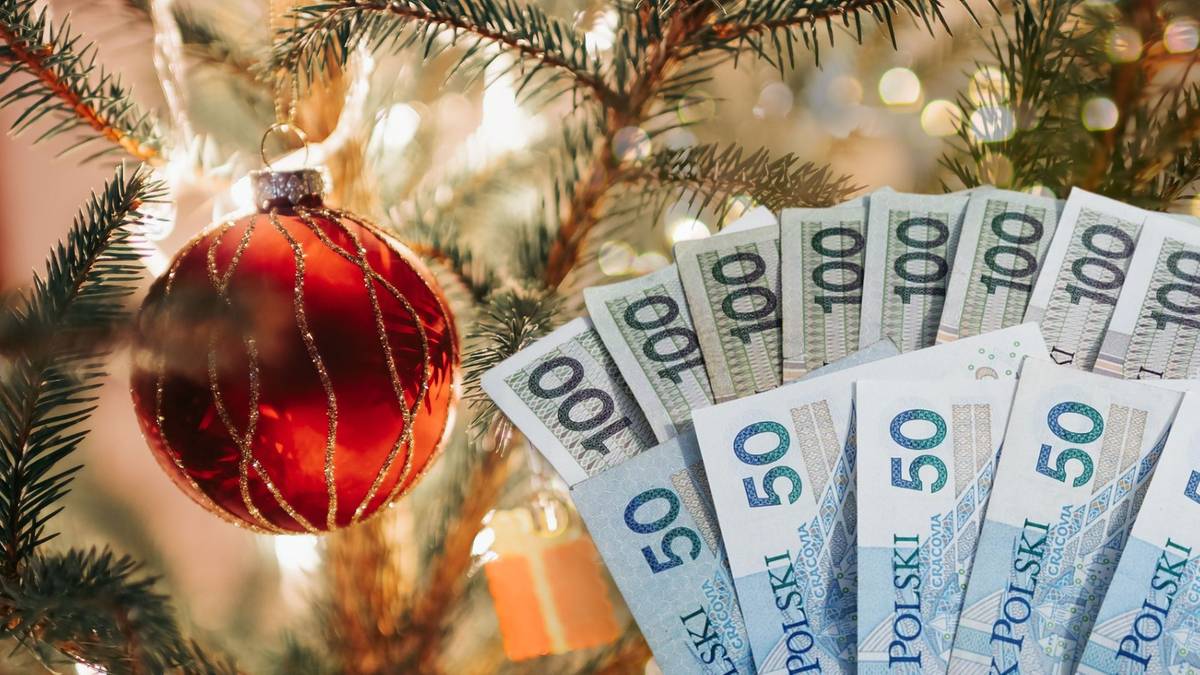 ZUS przesuwa terminy 800 plus. Sprawdź, kto dostanie środki przed świętami