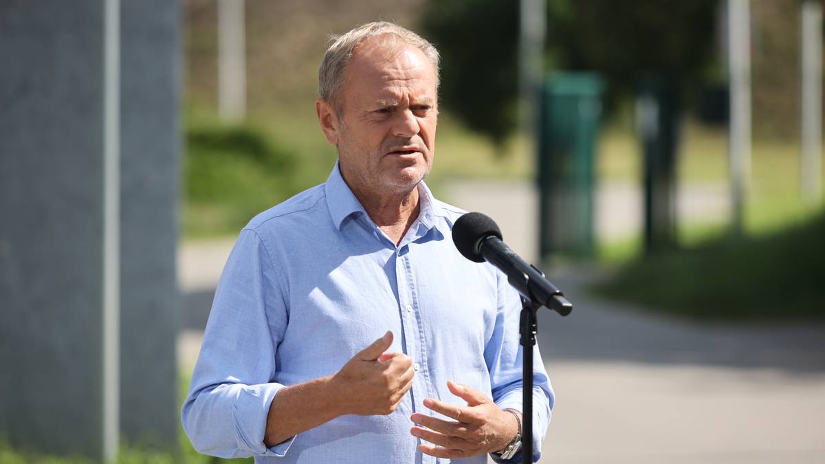 "Musimy być gotowi przed 2027 rokiem". Tusk jednoznacznie o doniesieniach wywiadów