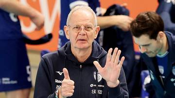 Na giełdzie byli Lozano i Anastasi. Tylko 71-latek podjął się roli strażaka