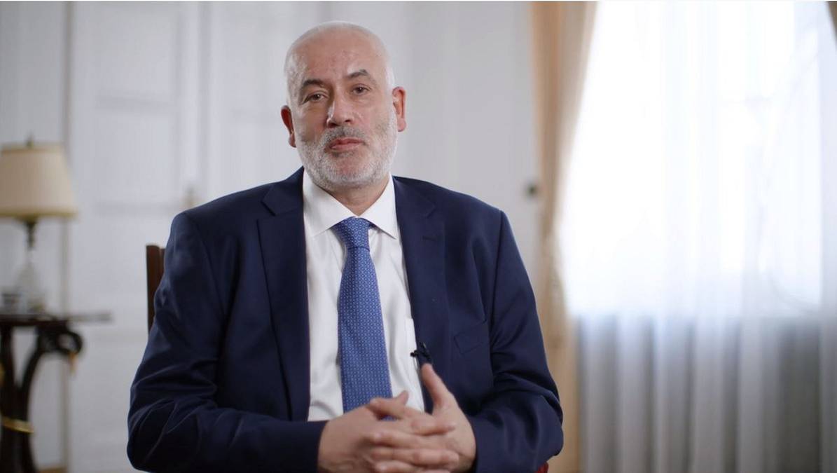 Prof. Piotr Czauderna in the "Guest of Events" program