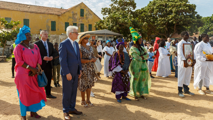 Szef MSZ oficjalnie otworzył ambasadę RP w Dakarze