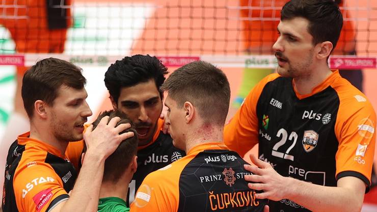 Drużyny, które spadły z PlusLigi. Znane siatkarskie firmy wśród zdegradowanych