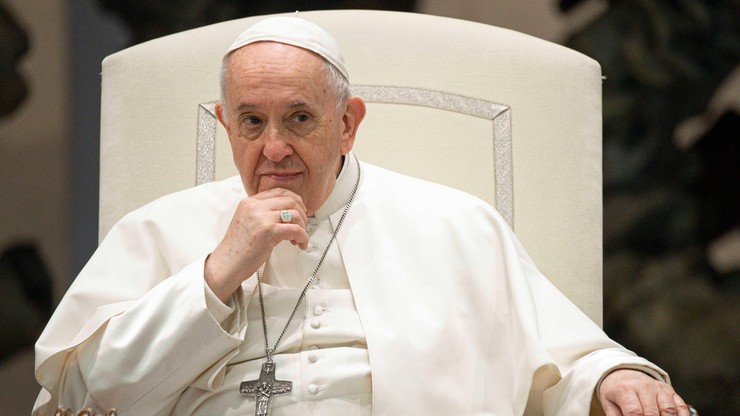 Papież porównał przemoc wobec kobiet do satanizmu