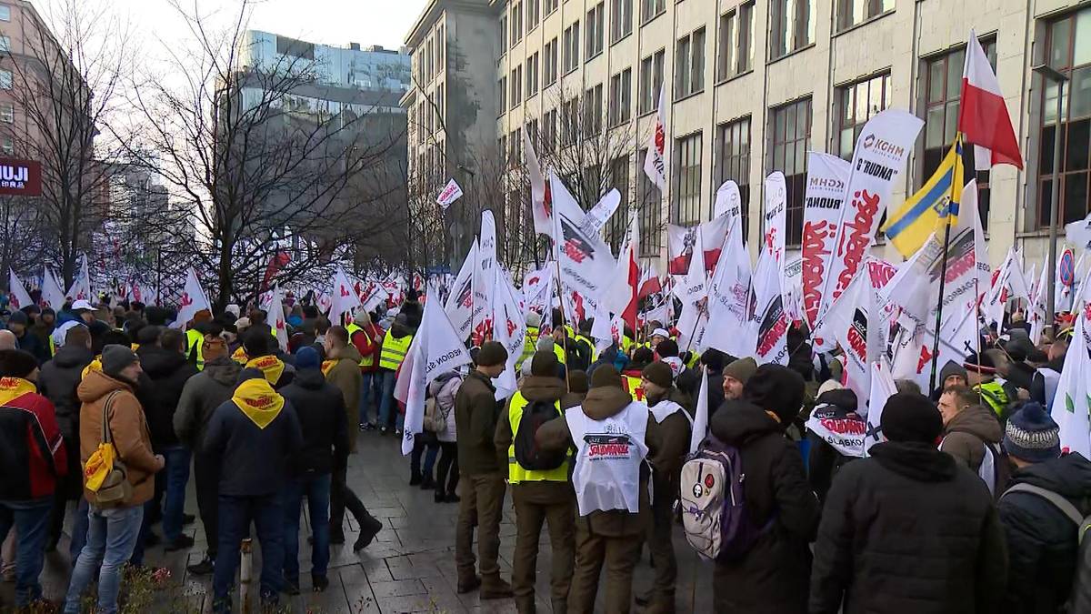 Wielki protest w Warszawie. Do stolicy zjechali górnicy i energetycy