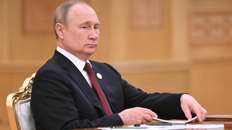 Władimir Putin zarzuca Ukrainie zbrodnie przeciw ludzkości. Mówi o "reżimie kijowskim"
