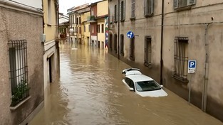 18.05.2023 05:56 Dramat we Włoszech. Mieszkańcy uciekli przed żywiołem na dachy domów. Wielu z nich utonęło