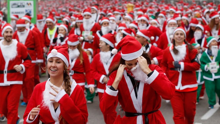 10 tys. św. Mikołajów biegło w Madrycie. W szczytnym celu