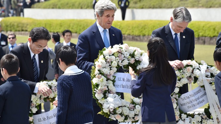 Kerry zwiedził z innymi szefami dyplomacji G7 Muzeum Pokoju w Hiroszimie