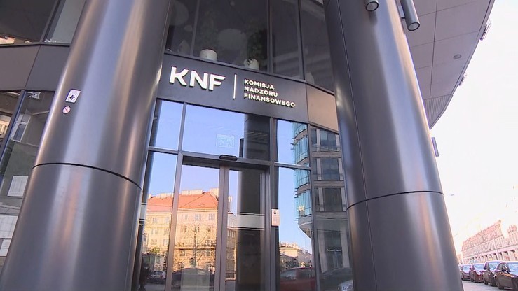 Sędzia rozpoznający zażalenia ws. b. szefów KNF odsunięty od sprawy. Na wniosek prokuratora