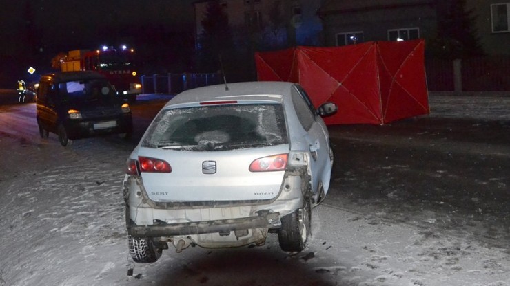 Tragiczny wypadek na Śląsku. Po leżącym na drodze mężczyźnie przejechał samochód
