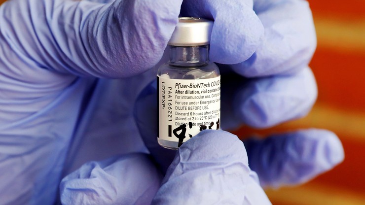 Modyfikowanie szczepionki przeciw wariantom Covid-19? BioNTech nie widzi takiej potrzeby