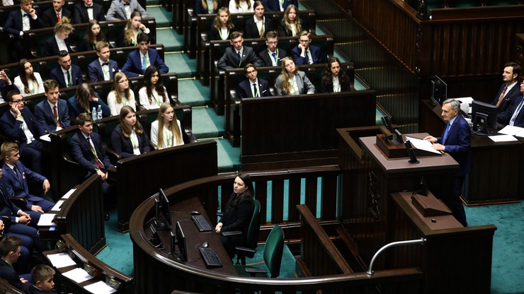 Sejm Dzieci i Młodzieży. Temat obrad: posłowie Sejmu II RP